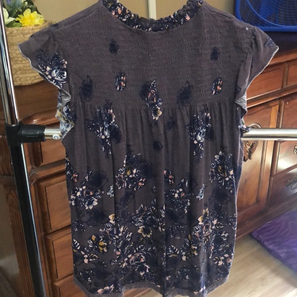 Flowy blouse - Picture 2 of 5